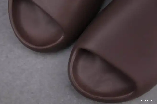 hype Soot Slide Yeezy G55495 Adidas 0613